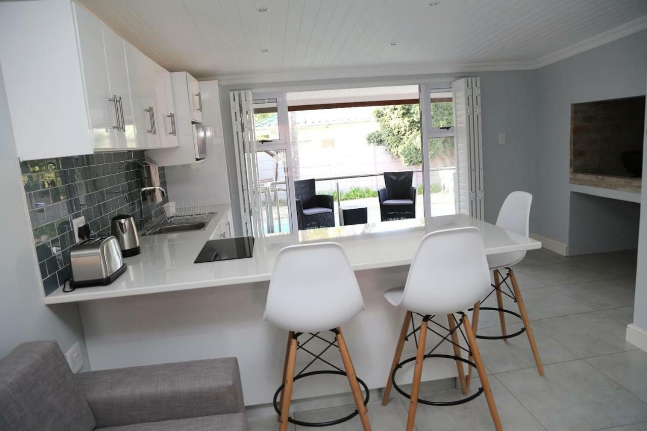 Mchaven @ 8 Apartment Swellendam Bagian luar foto